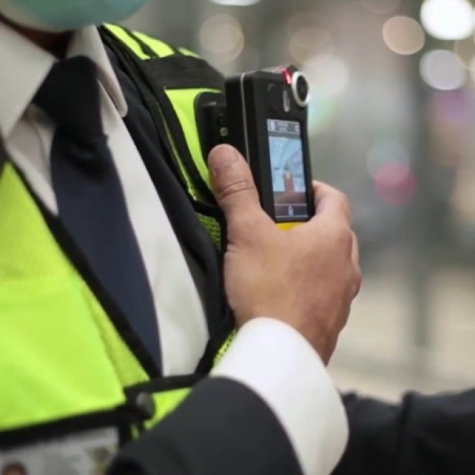 Body Worn Cameras for Retailers - WCCTV